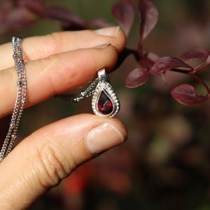 Crystal fern necklace - Image 5