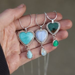 AMOR crystal heart necklaces - Image 3